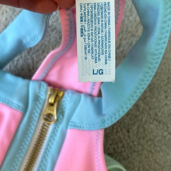 LoveShackFancy X Hurley• Max Colorblock One Piece swim, Large $228 A11 - Picture 11 of 11